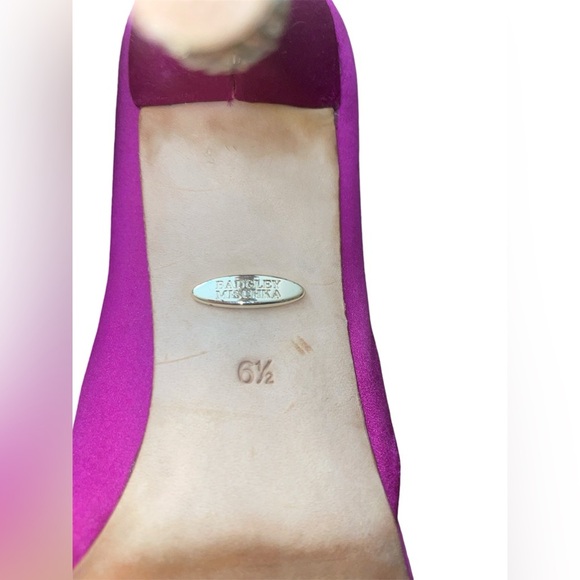 Badgley Mischka Emily d'Orsay Pumps - Picture 11 of 11